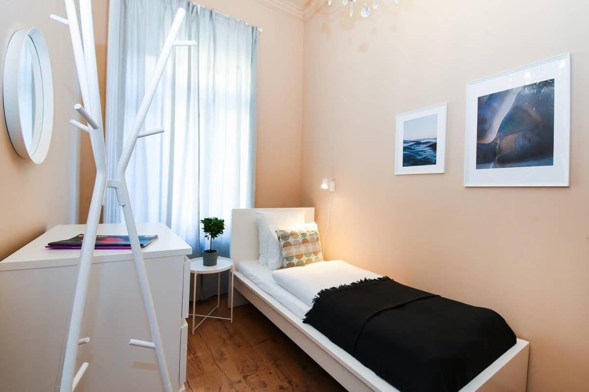 Very Central Very Spacious New Home Budapest Luaran gambar